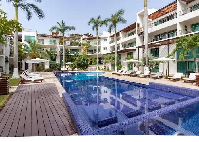 Via 38 - 2Br With Private Elevator, Pool & Gym Apartment *